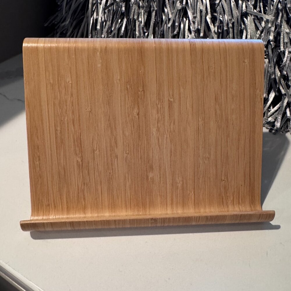 Ipad stand